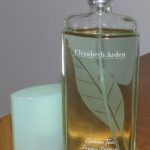 Elizabeth Arden Green Tea: Energizuojantis Kvapas Jūsų Kasdienai