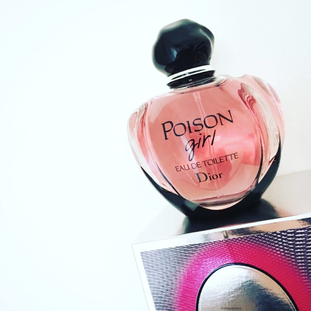 Poison Girl Eau de Parfum: Moteriškas Kvapas, Kuris Žavi