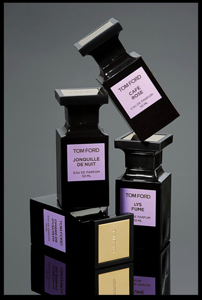 Tom Ford Cherry Smoke: Kvapas, Apjungiantis Tamsią Vyšnių Eleganciją