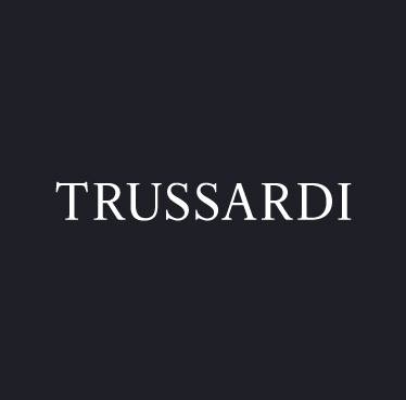 Trussardi: Italų Mados Namai su Ilga Istorija